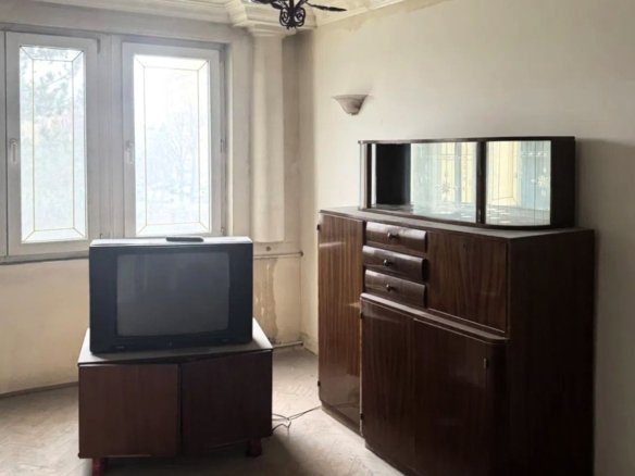 Apertament 2 camere disponibil pentru renovare totala zona Victoriei Garii