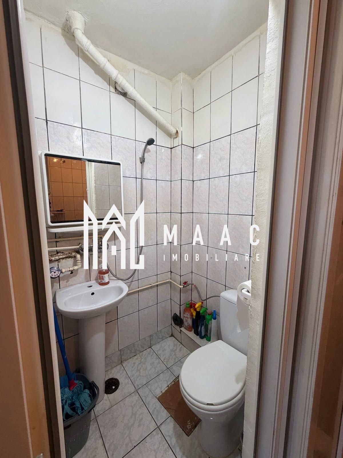 0d61a2ff84834df0953c7f73fd3c3349 Garsonieră de închiriat | Sibiu, Broscarie | 28 mp