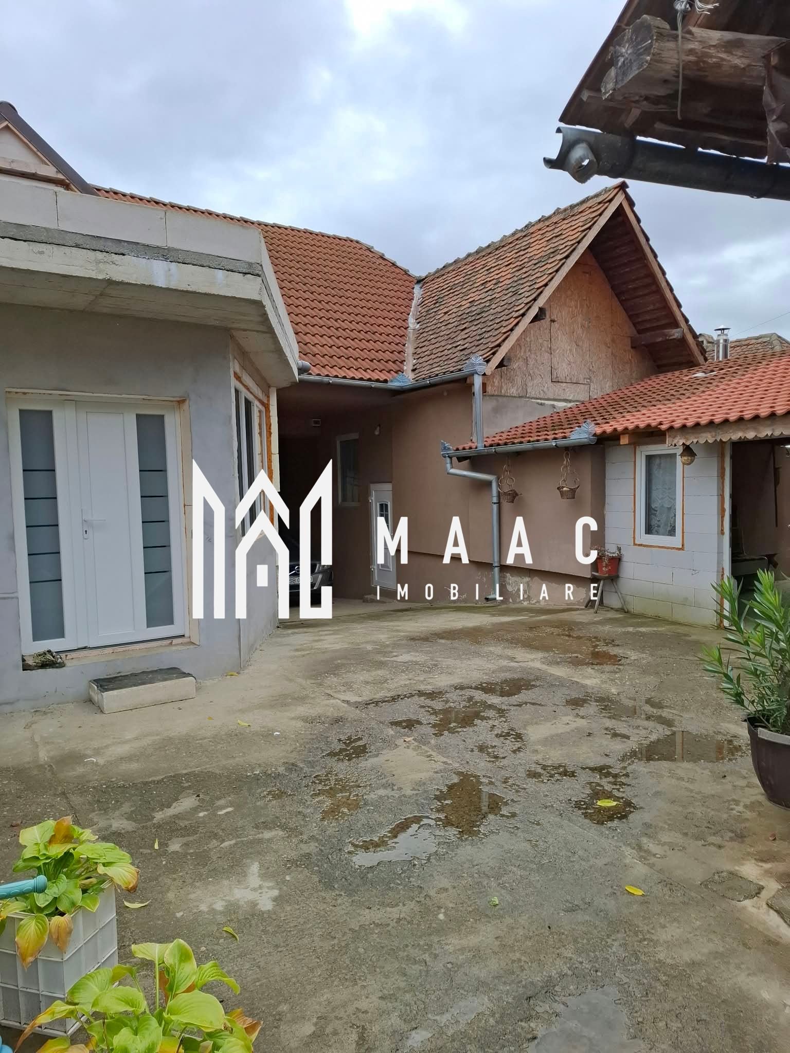 Casă 6 camere de vânzare | Porumbacu de Jos | 160 mp