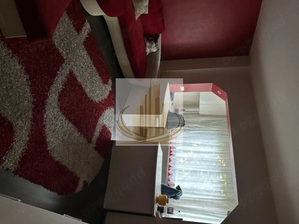 Apartament cu 3 camere, 2 băi și vedere spre parc – Zona Lunei