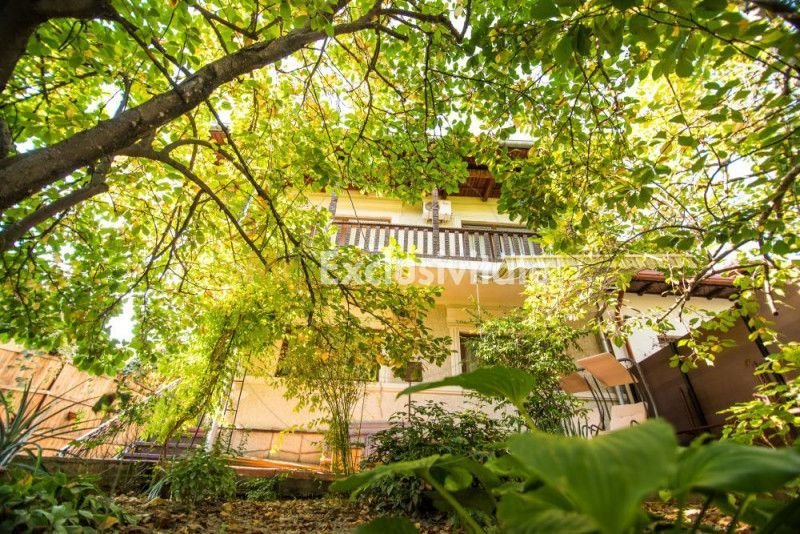DE INCHIRIAT – Apartament in vila – 2 camere – Str. Trivale