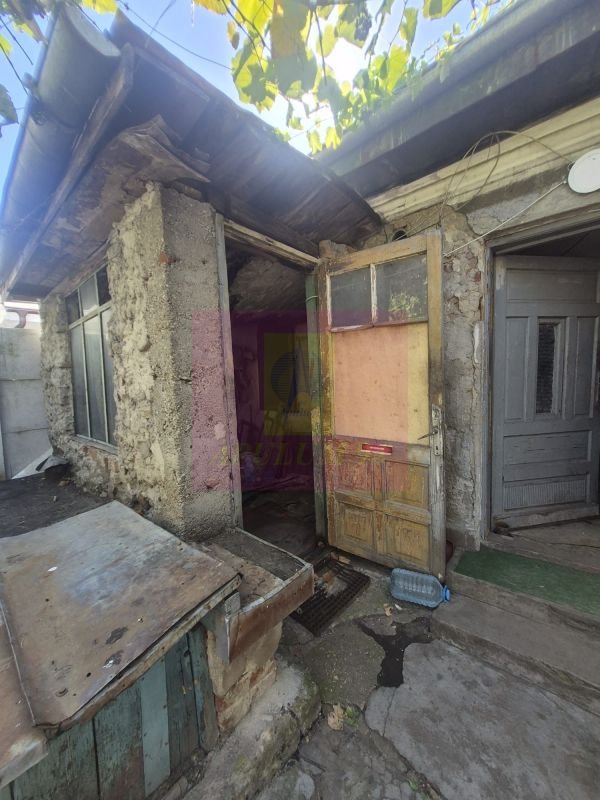 0f3cb226145746afa5edddd41c565b93 TEREN 308 MP CU CONSTRUCTIE EXISTENTA – SECTOR 5 zona Rahova