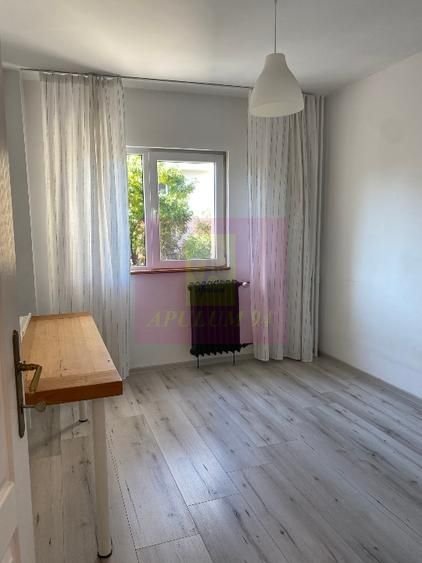 Apartament 4 camere Bd Uverturii Militari