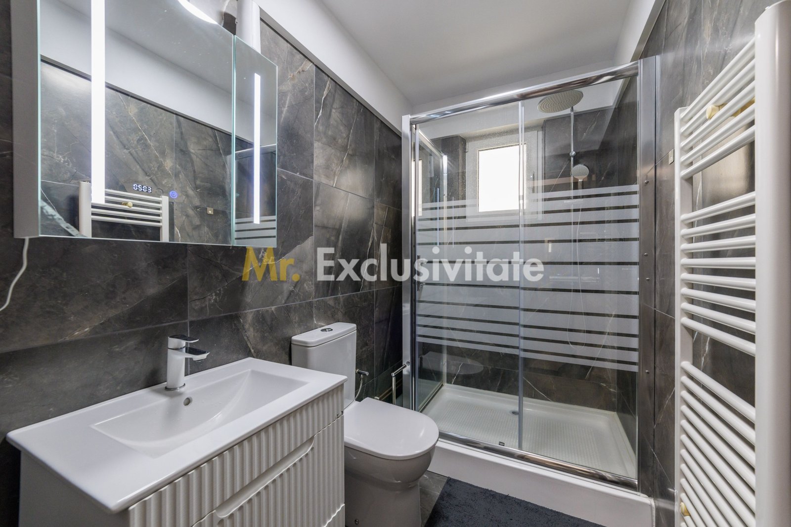 123465dbe568479eb6b944dd30ebd00c Apartament spațios 2 camere la 5 min de Pitești-Arges!