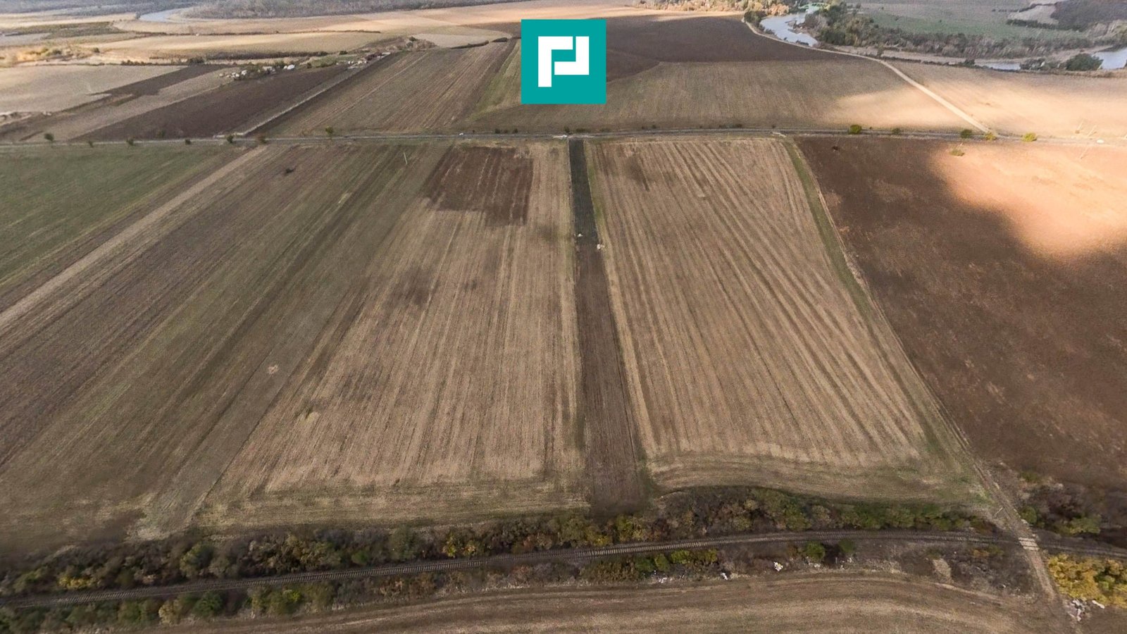 12e5807002634def83981aea90b2f3e5 Teren 15.000 mp, Zădăreni, zona Lagermax