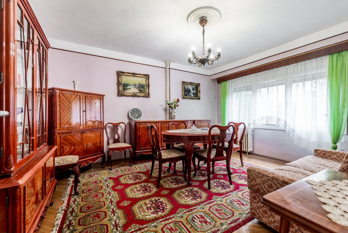 Apartament 2 camere decomandat – etaj 1 – Polivalenta – COMISION 0