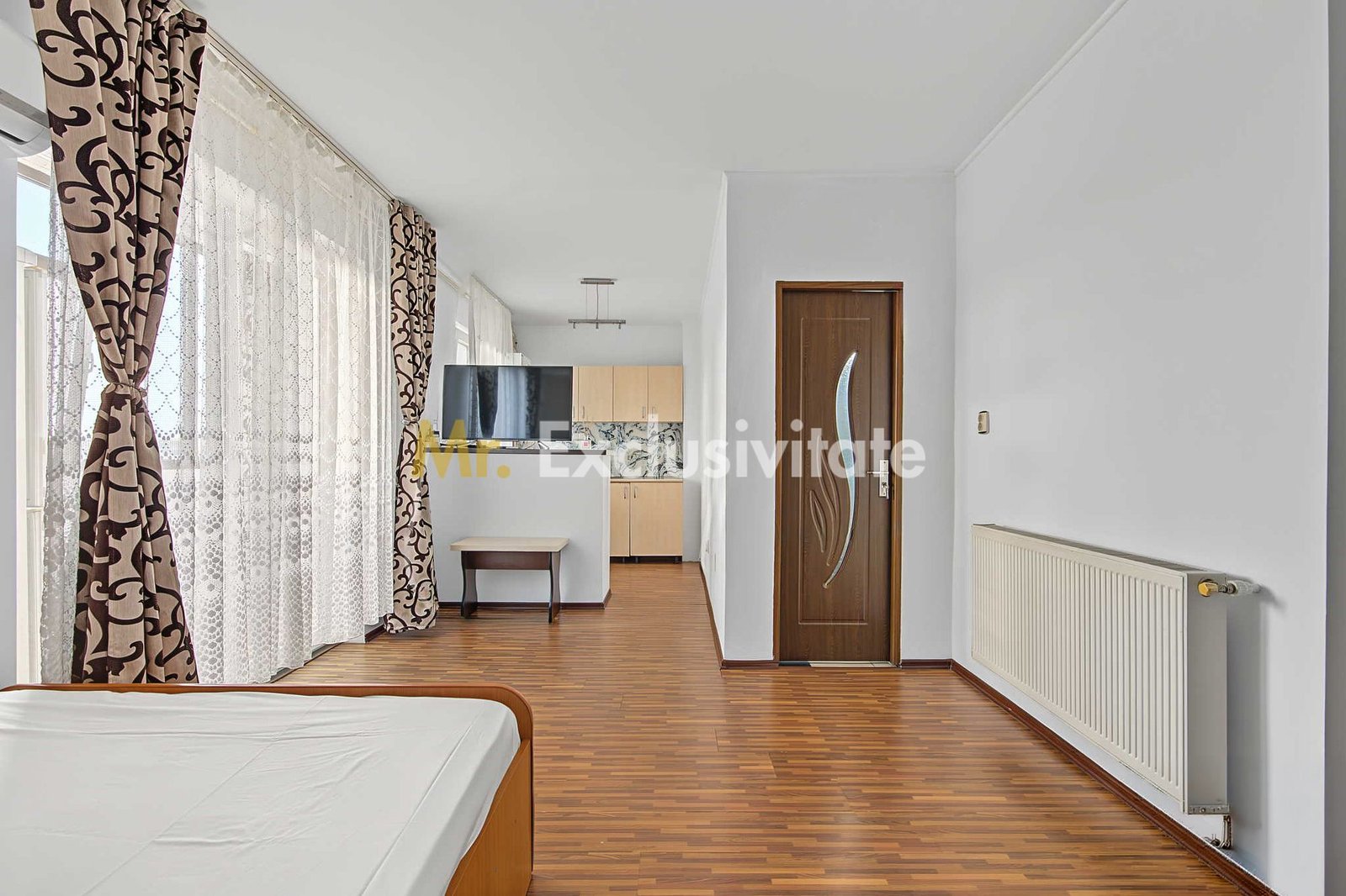 132fae862881490fa0661d9ad83bbe4a GARSONIERĂ DE VÂNZARE ÎN MIOVENI – PRIVELIȘTE PANORAMICĂ, LA ÎNĂLȚIME!