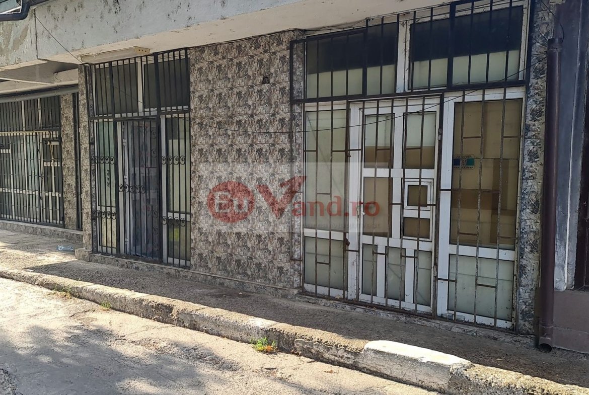 Spatiu comercial de vanzare – 85 mp – Strada Navelor, Faleza Dunarii