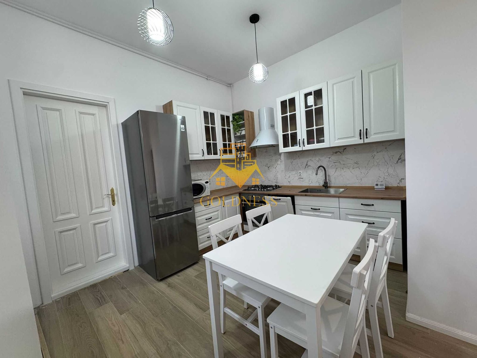 156f2f65a2ca48349932181708e08a2a 3 camere, UltraCentral, UBB, Barițiu, Mihai Viteazu, Parcare, Horea