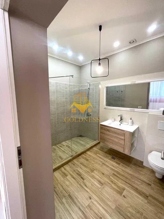 2 Camere open space Faget, 2 Parcari, Roata, Vivo Mall, Profi.