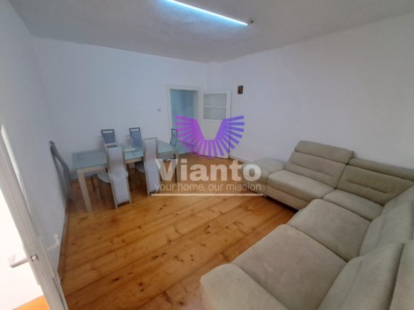 APARTAMENT  2 CAMERE LA CASA ,80 MPU- CALEA POPLACII