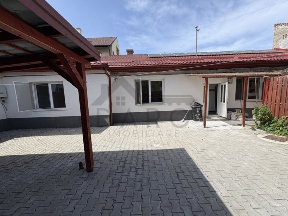 Casa de inchiriat cu 2 camere