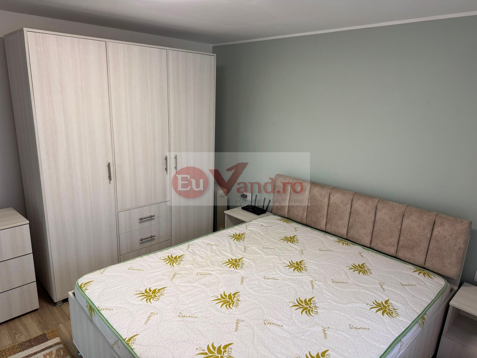 19b1009f313540c7aad5adb85de07180 De inchiriat apartament o camera la curte, Zona General, 260 euro negoc.