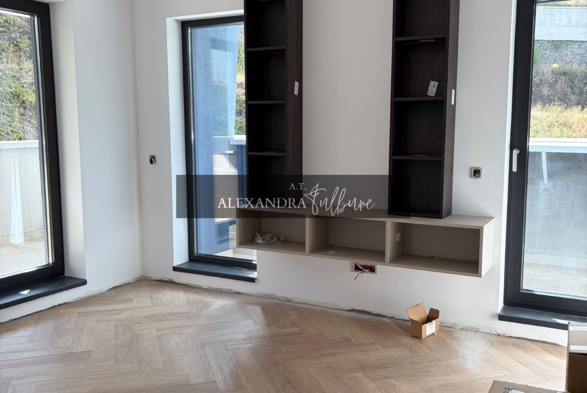 Apartament superfinisat | 3 camere | 2 băi | 3 balcoane | Wings