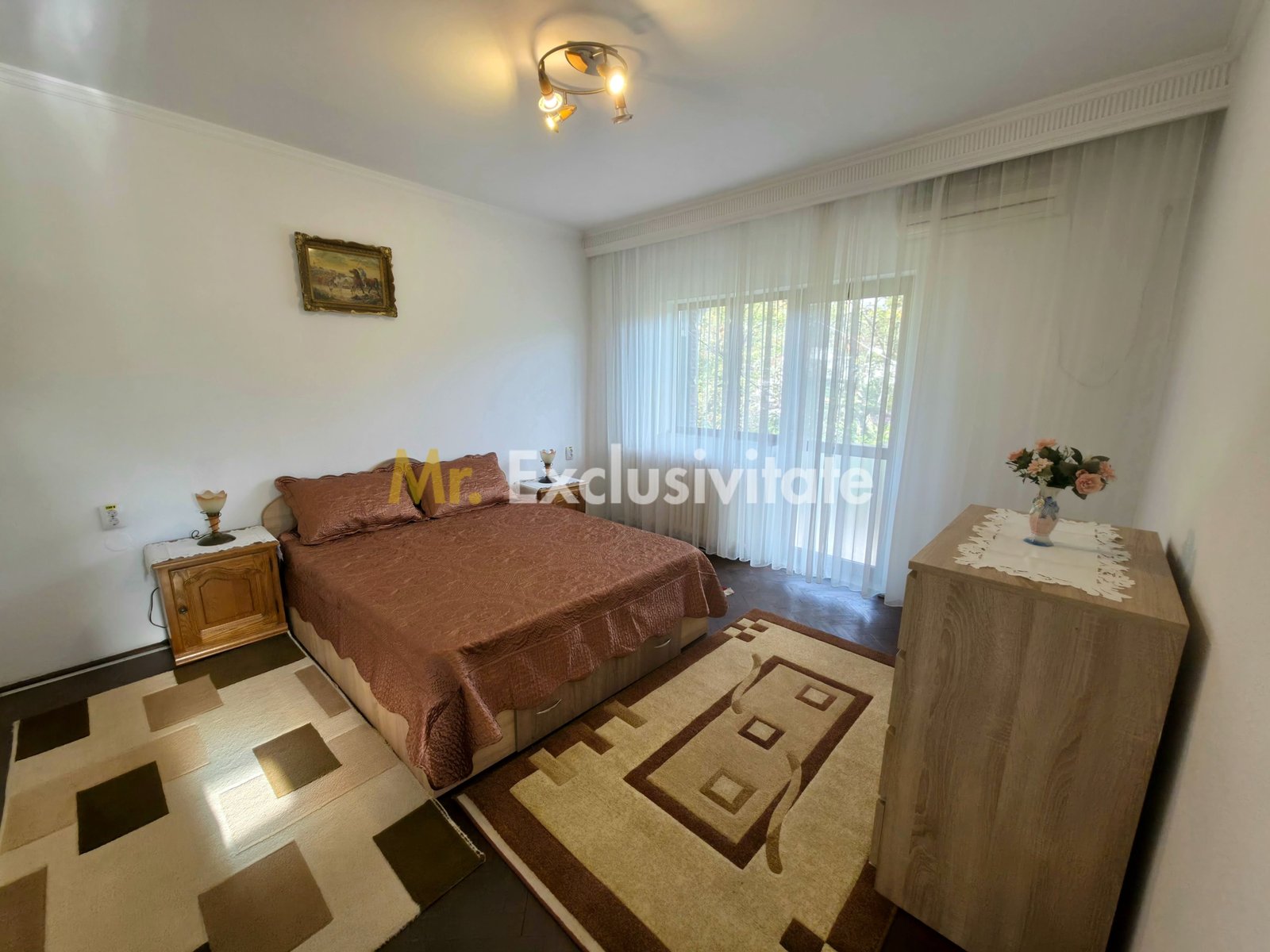 1b5218d5b4854739b4a94946cb100548 DE INCHIRIAT – Apartament in vila – 2 camere – Str. Trivale