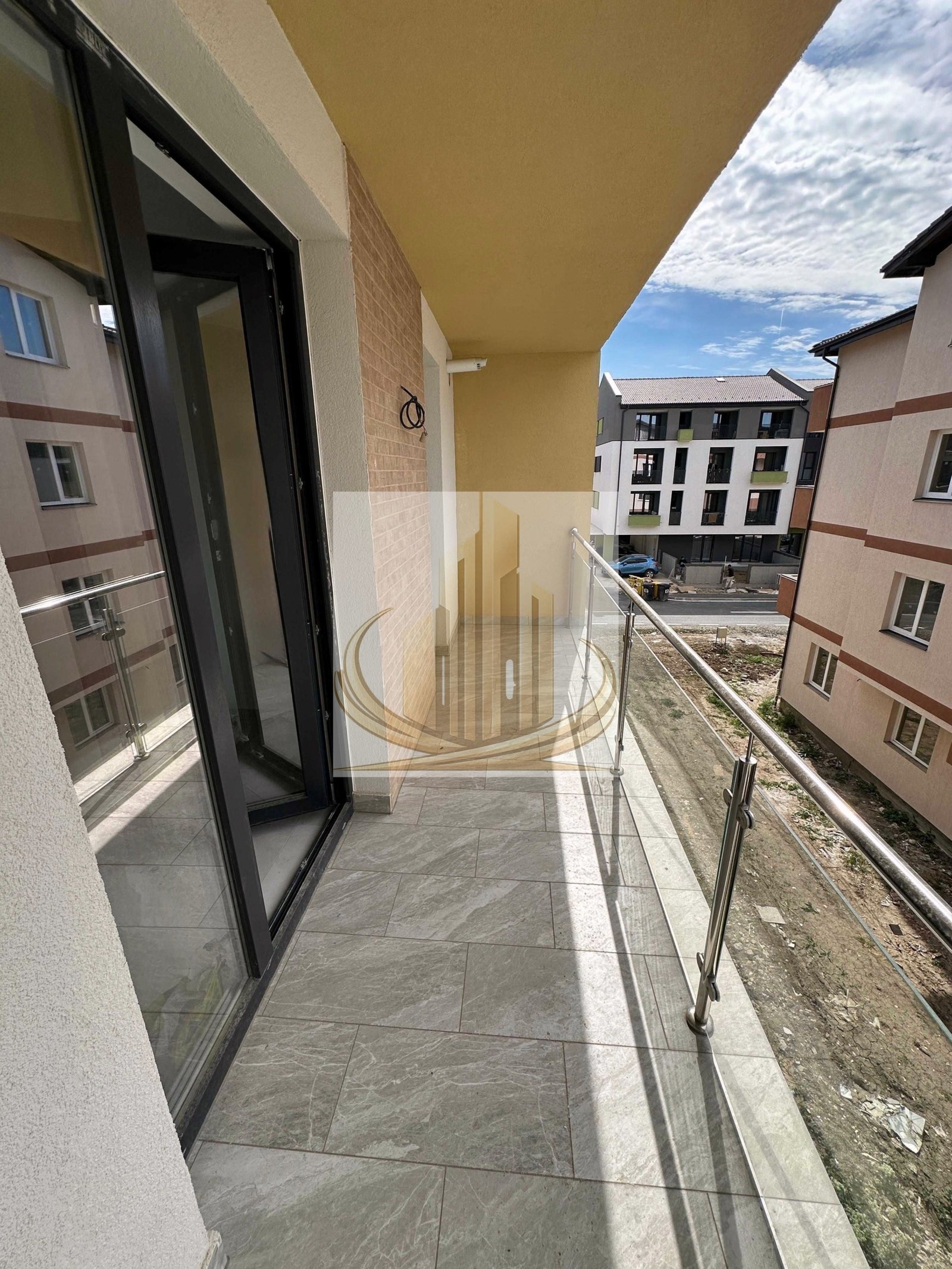 1b86b2dfefdb4131bf7426e2c4bc6e4a Apartament cu 2 camere în bloc nou, Giroc – Str. Platanilor