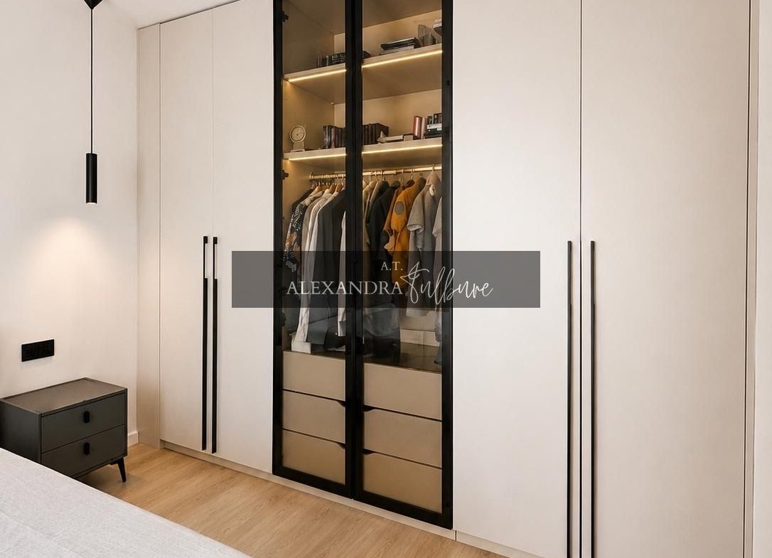 Apartament 3 camere, 2 bai, 75 mp, terasa 82 mp, garaj