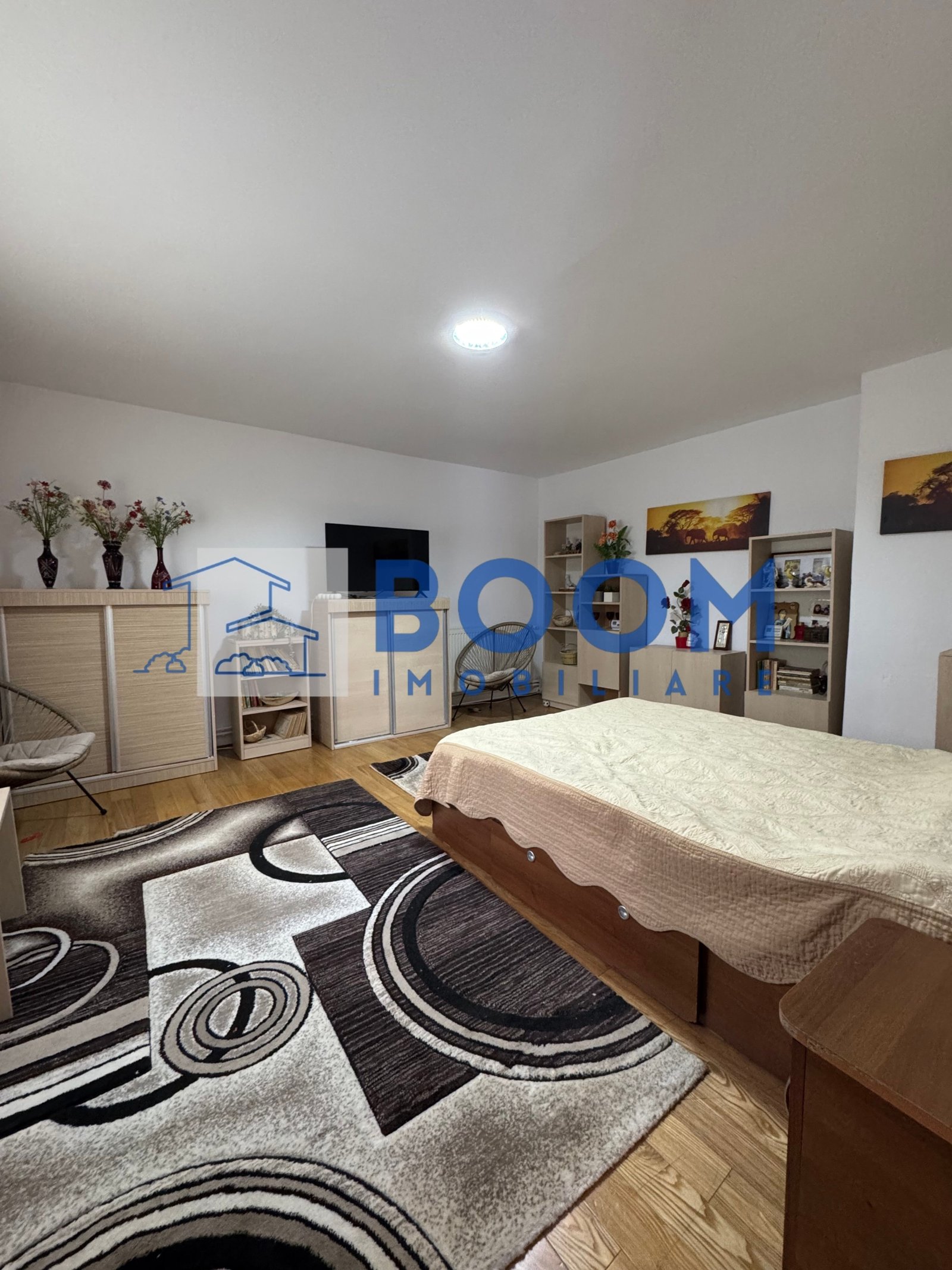 Apartament 3 camere | Zona Nord | Parter | Centrala Proprie