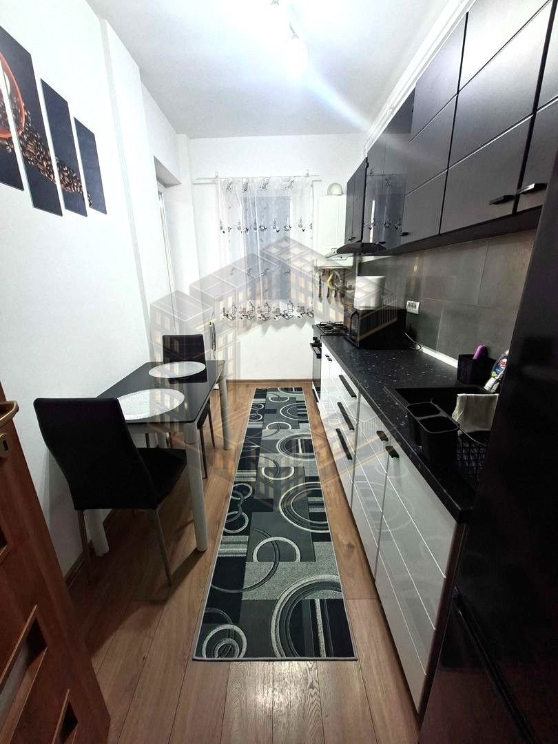 1ea5ce303e3d4c11ab1f3a14b6261eb3 Apartament cu 2 camere, decomandat,bloc nou, loc de parcare,Giroc