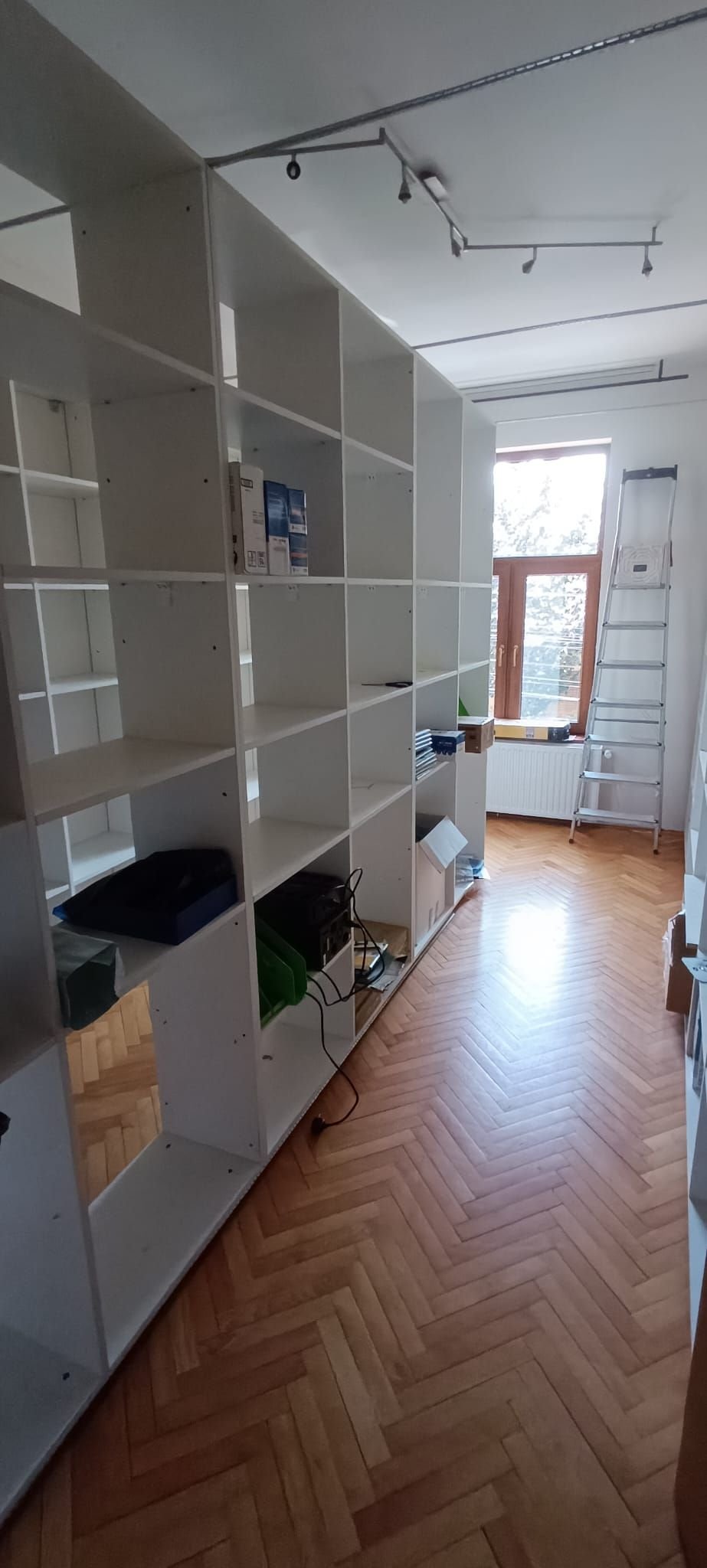 Casă versatilă 280 mp, teren 250 mp, 4 locuri parcare în Timișoara