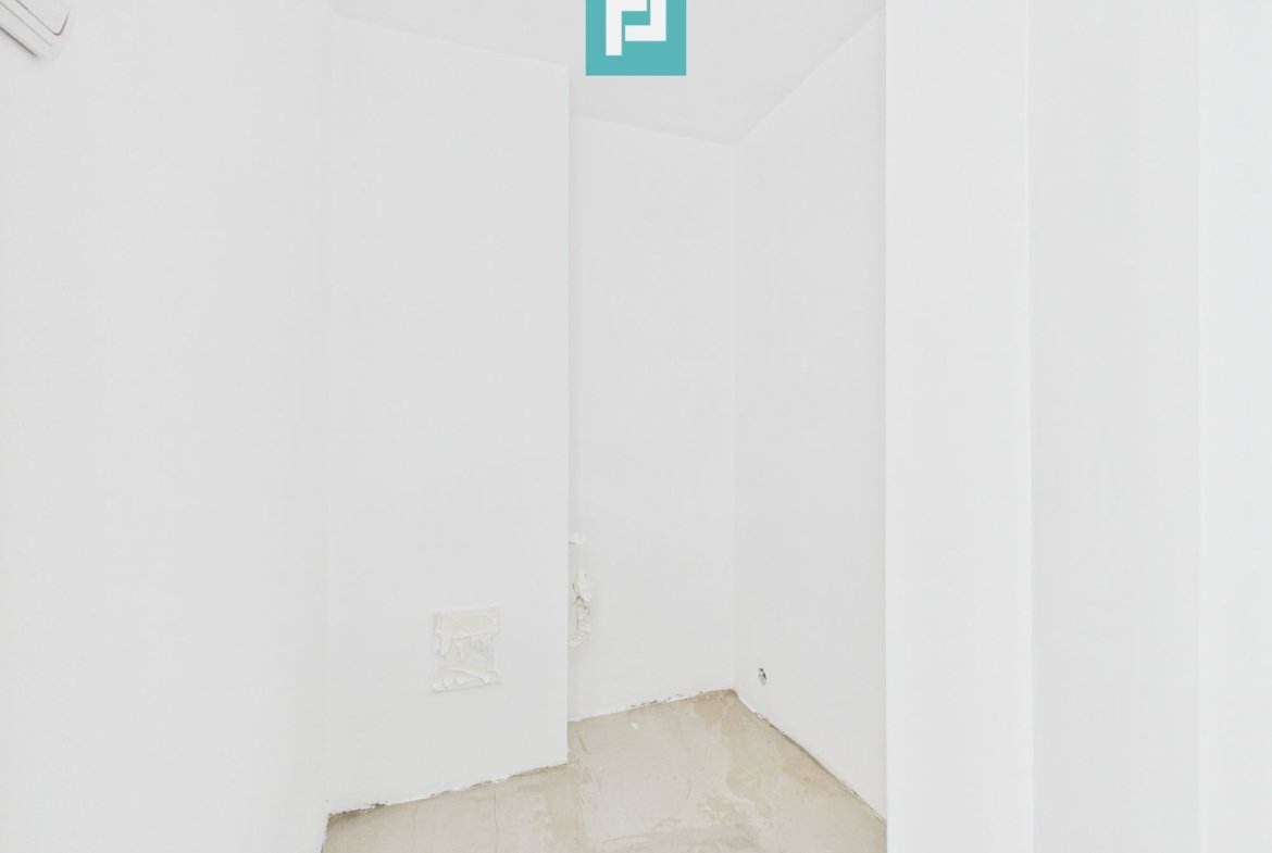 Apartament 3 camere, 64 mp, Str Lisabonei