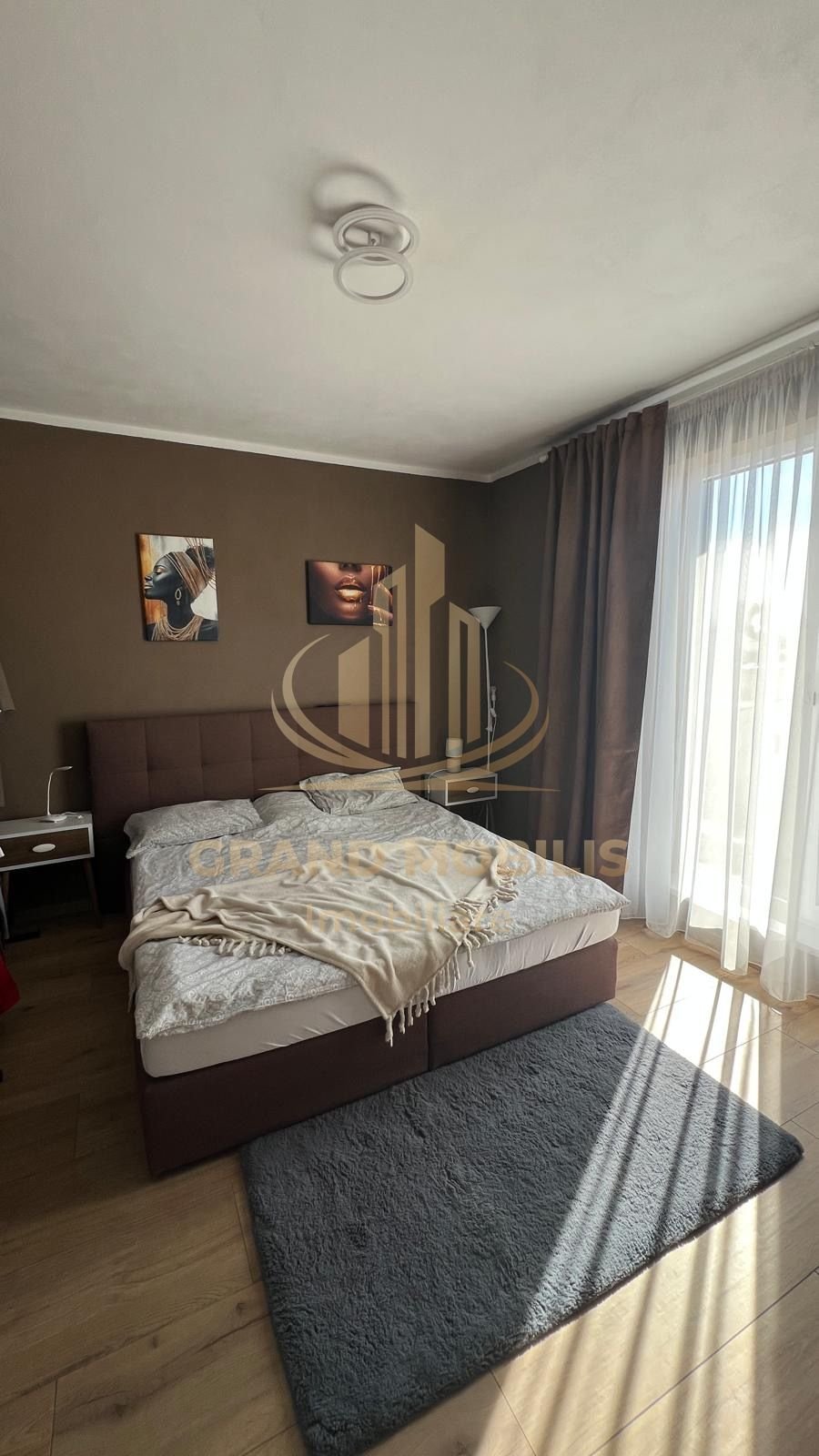 Casă individuală cuplată P+1, cu curte proprie, terasă și anexă