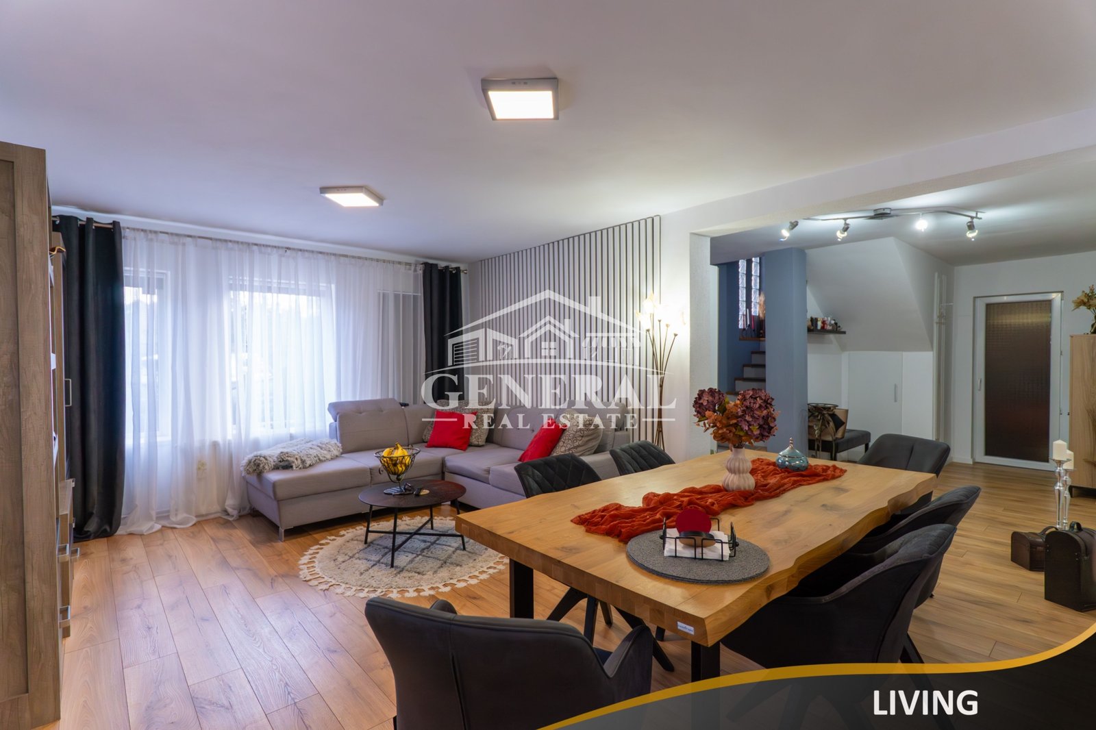 2063b94bfabc49179a1d8068cab00dea Casa de vanzare zona centrala in Baia Mare 200m2 casa si 420 teren