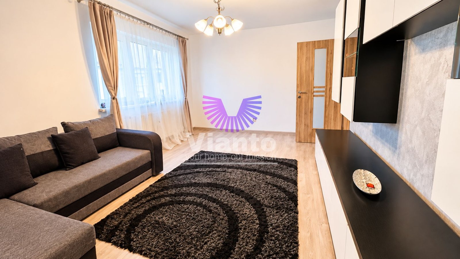 2118059195ee48f88438cf45ed614241 APARTAMENT DE INCHIRIAT 2 CAMERE/ ZONA DIODA / 450 E