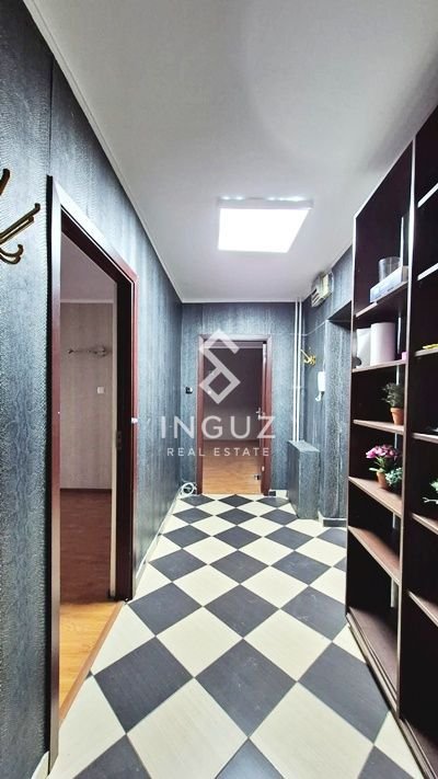 Apartment for Rent – 3 Rooms | Decebal Boulevard | Spacious | Prime Lo