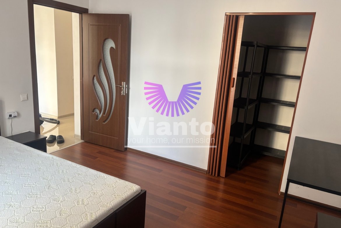 APARTAMENT 3 CAMERE CU CURTE 35MP – TURNISOR