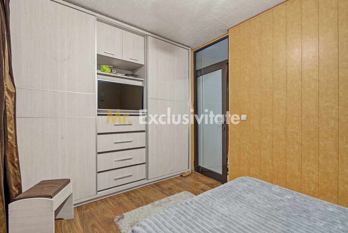 Apartament cu 2 camere de vânzare în Mioveni
