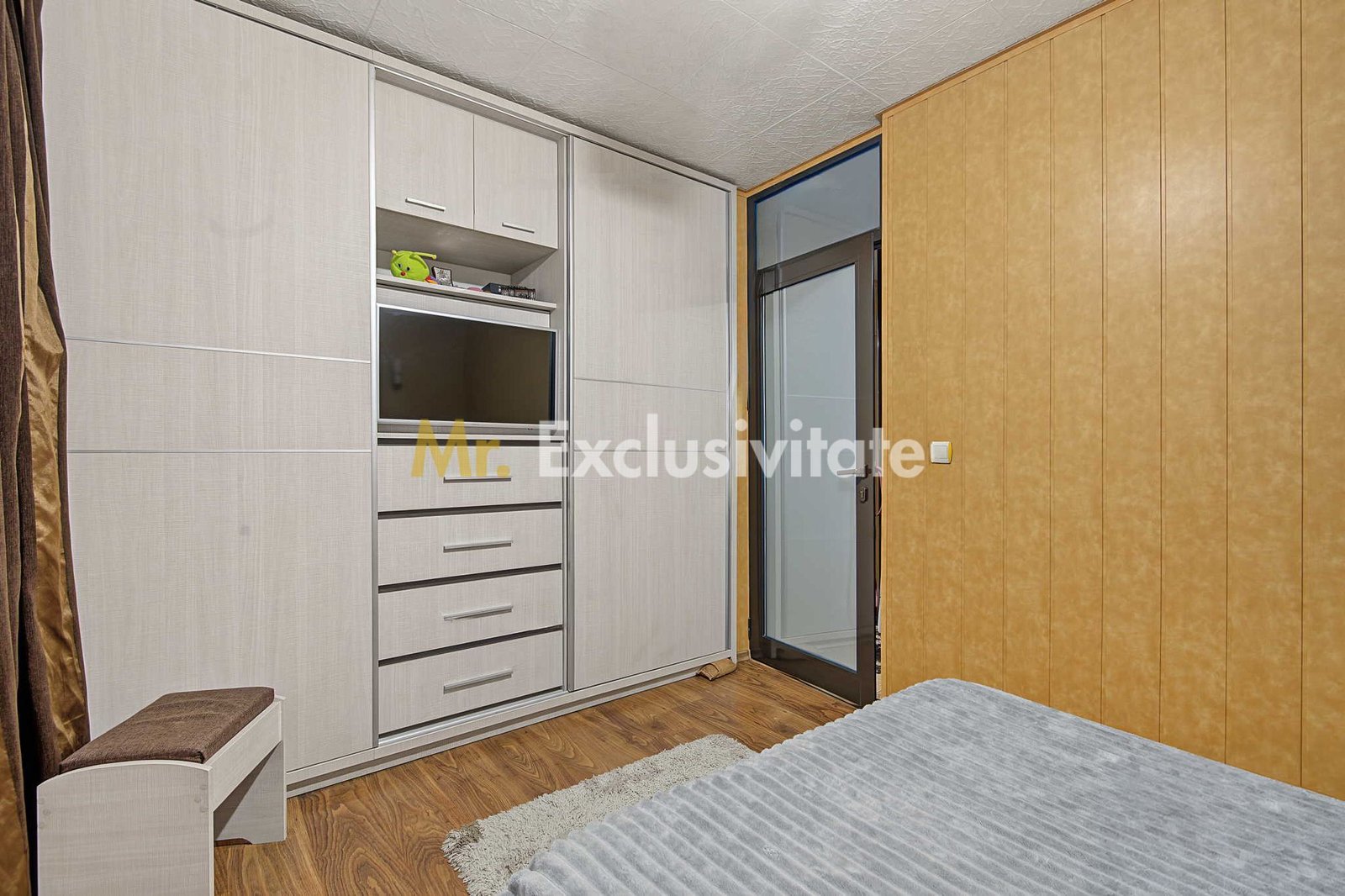 Apartament cu 2 camere de vânzare în Mioveni