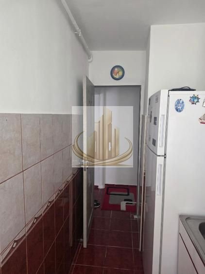 Apartament 3 camere, etaj 2, balcon închis, Calea Șagului