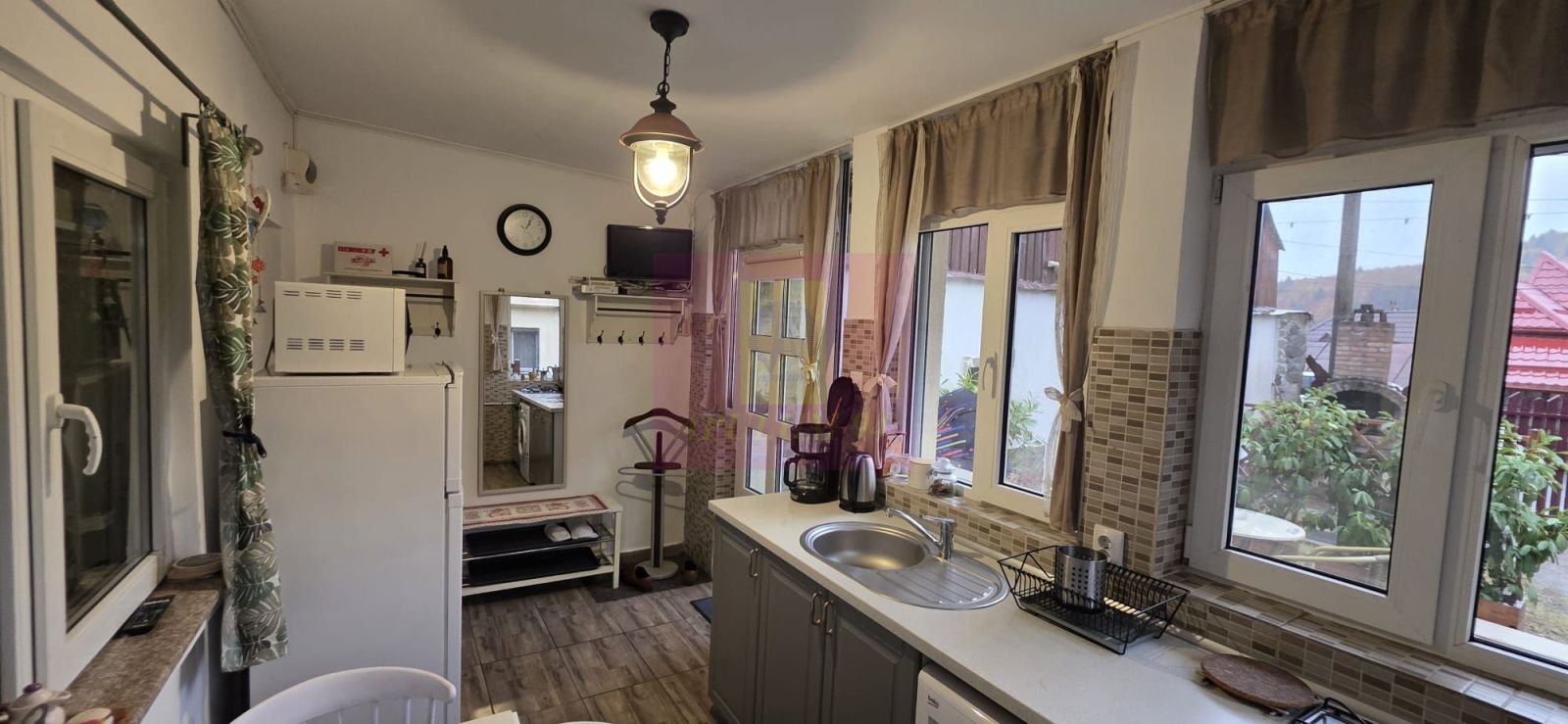 Apartament cu 2 camere de vânzare în Sinaia – Cartierul Furnica