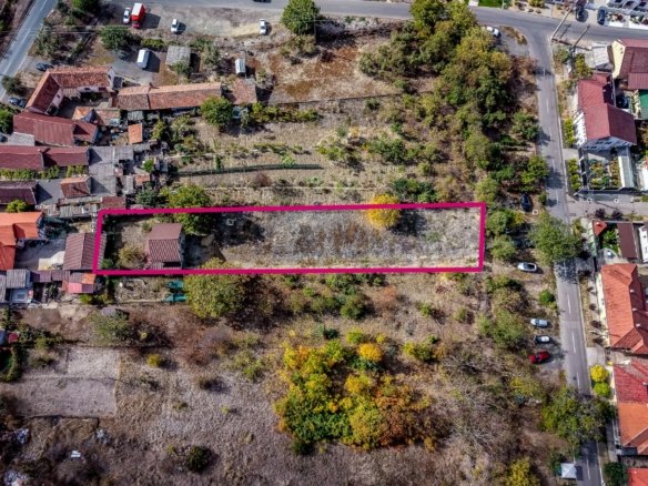 Teren 1.514 mp cu casă P+M Aradul Nou, Strada Posada Comsion 0%