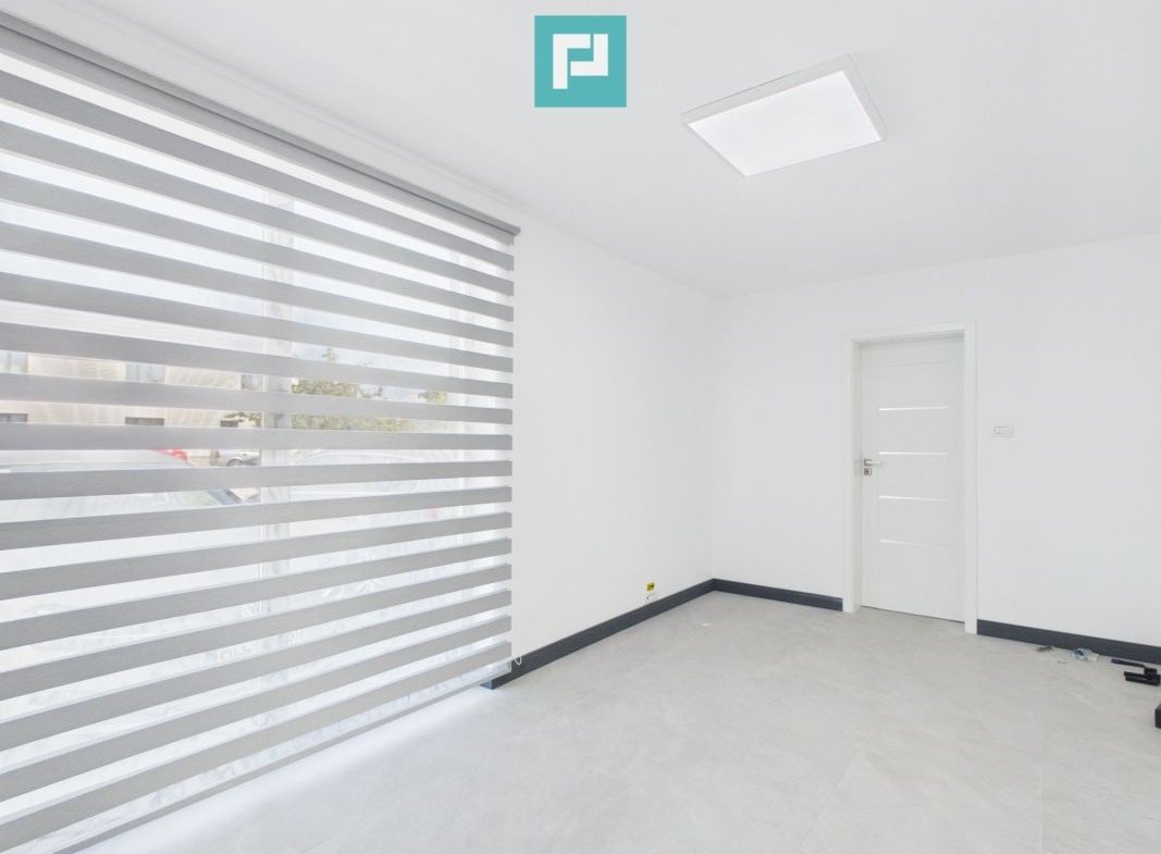Birou 32 mp Oradea, parcare, acces centură