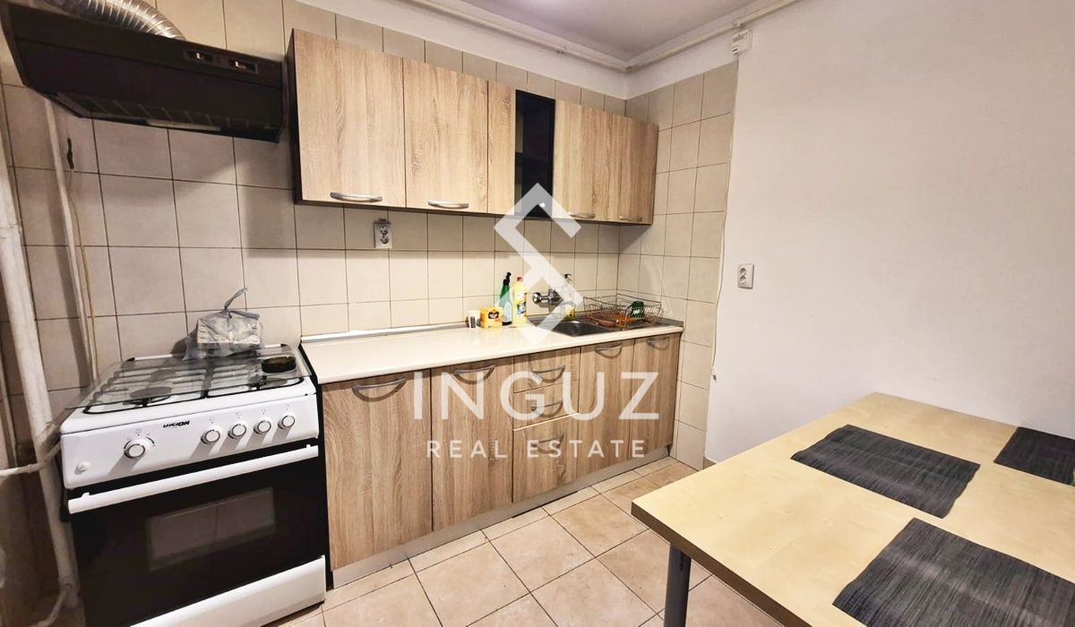 2631ba51cb184df7b9d55f4fcb04e5ef Apartment for Rent – 3 Rooms | Decebal Boulevard | Spacious | Prime Lo