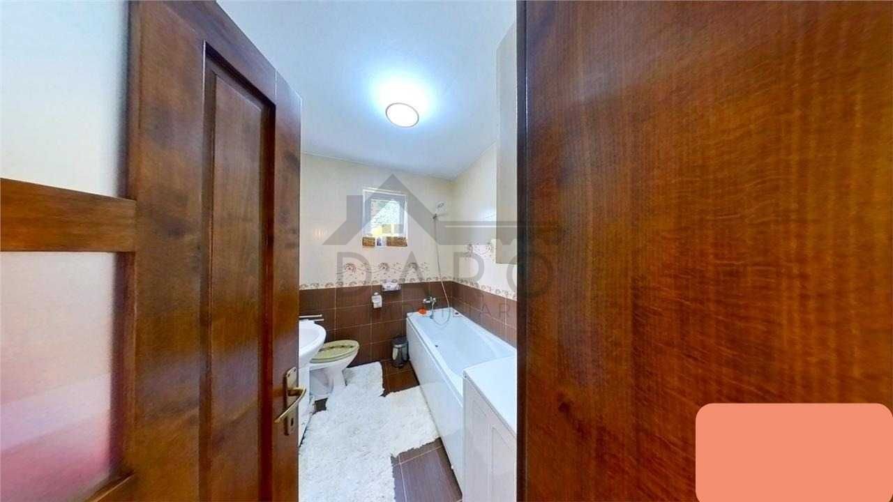 Casă bine poziționată, într-o zonă liniștită și sigură- Cartierul Unirii