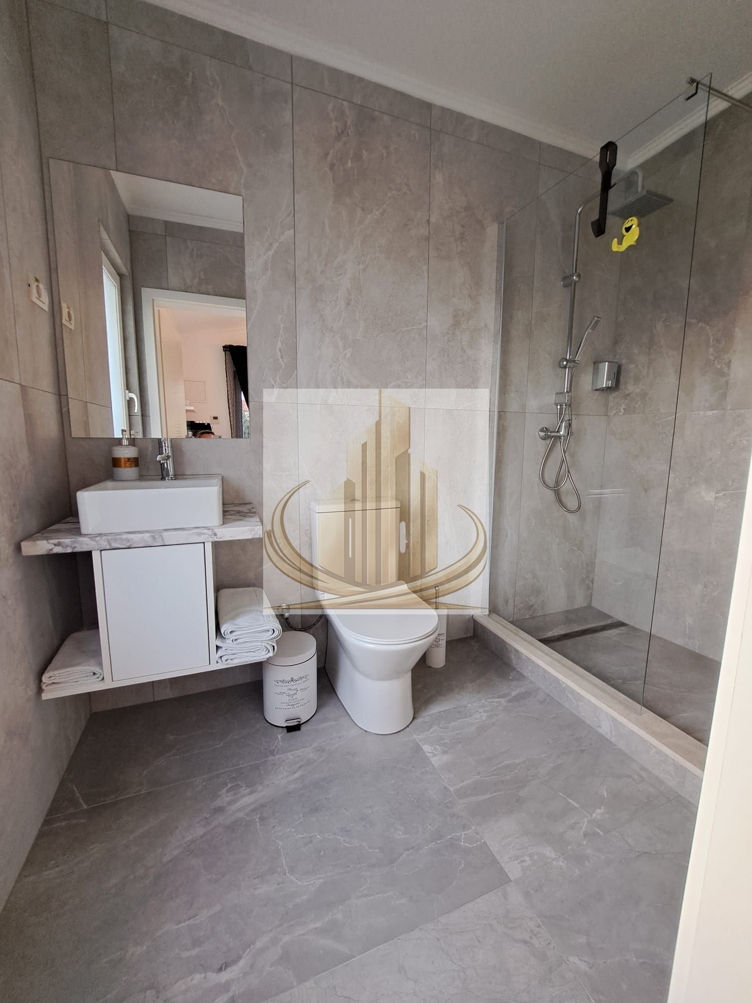 Proprietate Unică cu Afacere Profitabilă Inclusă | 1600mp teren