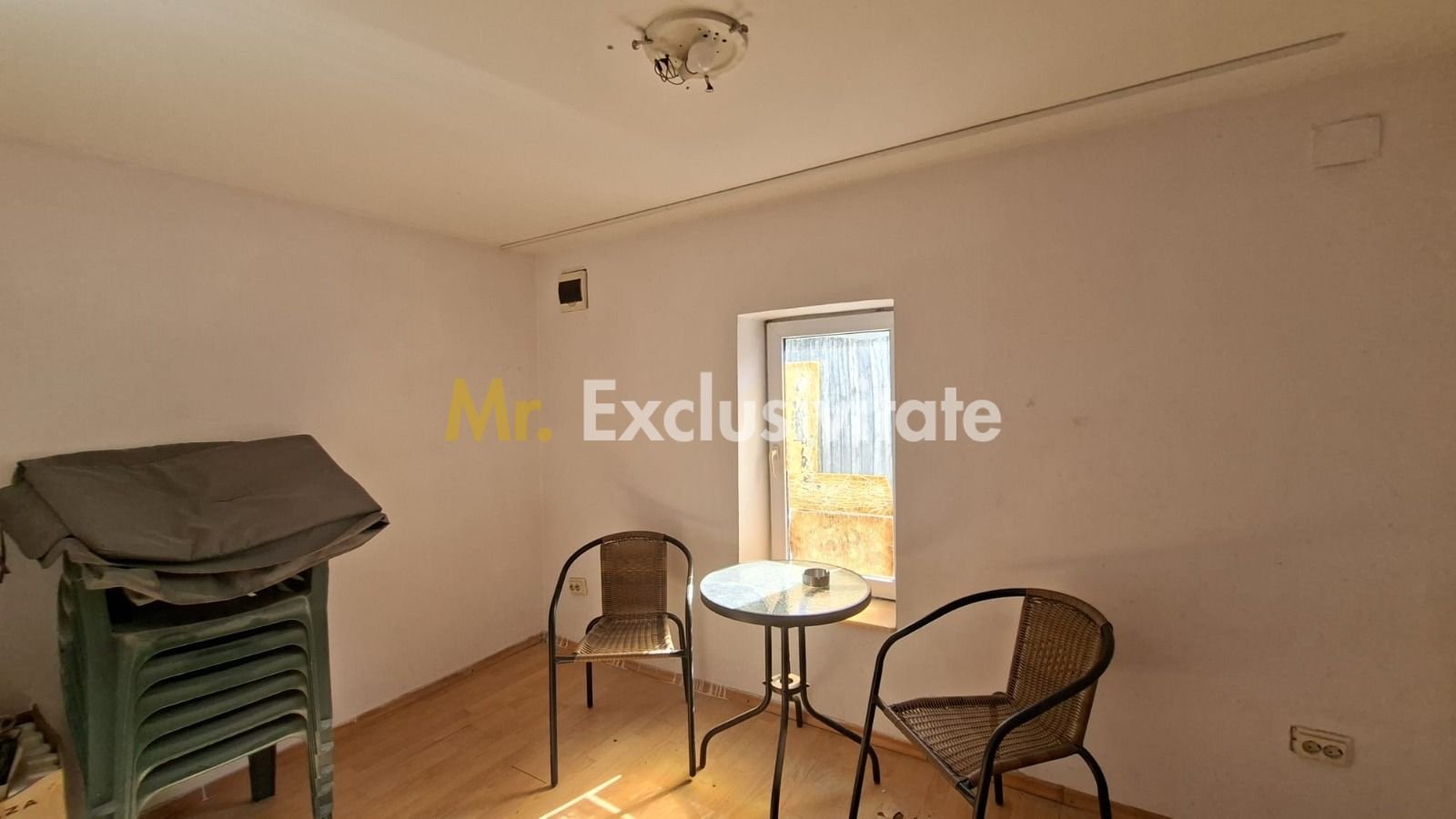 Vanzare Casa P+1E Bananai-Prundu teren 1363 mp