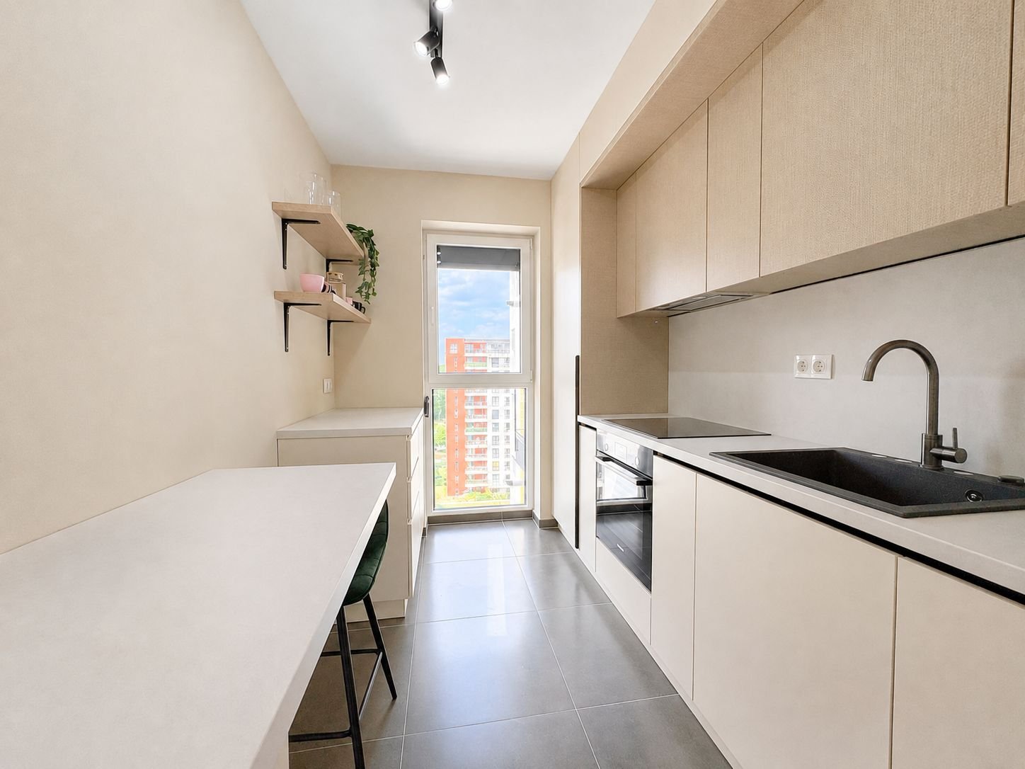 29c89ebd75874758907ac8a56220f200 COM 0% Apartament nou cu 3 camere si gradina | Denya Forest