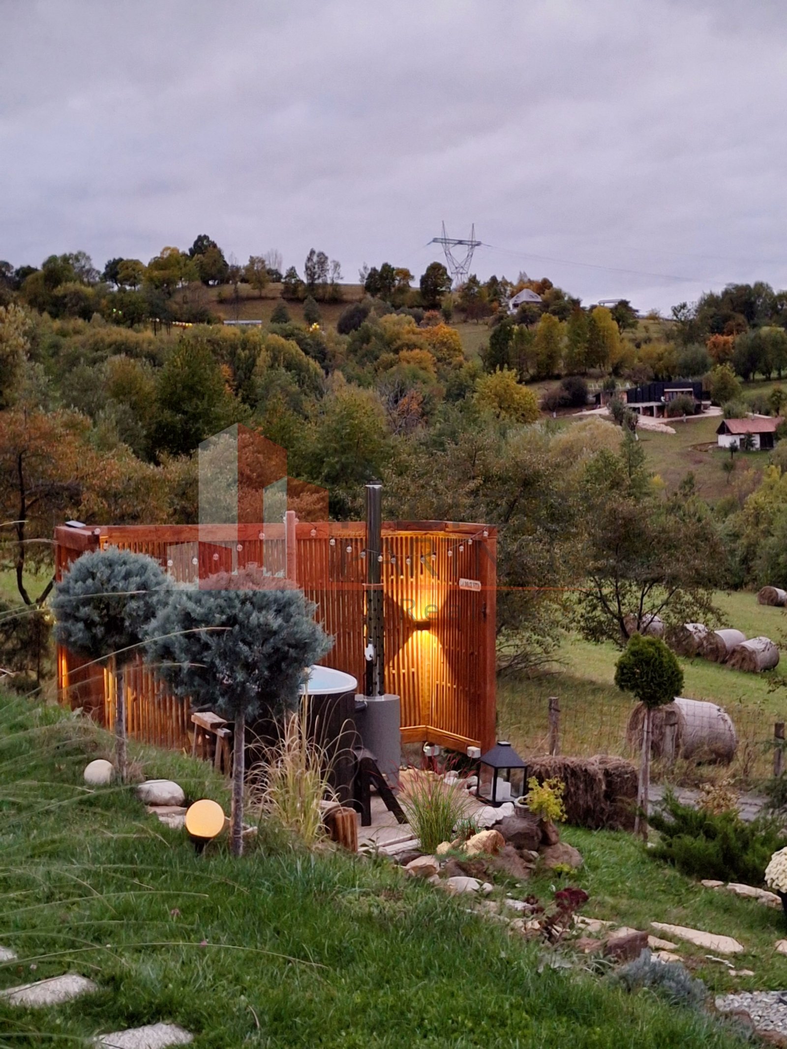 2  A-Frame | Bran Sohodol| 2 cabane | Teren 3.812 mp | Operațional |