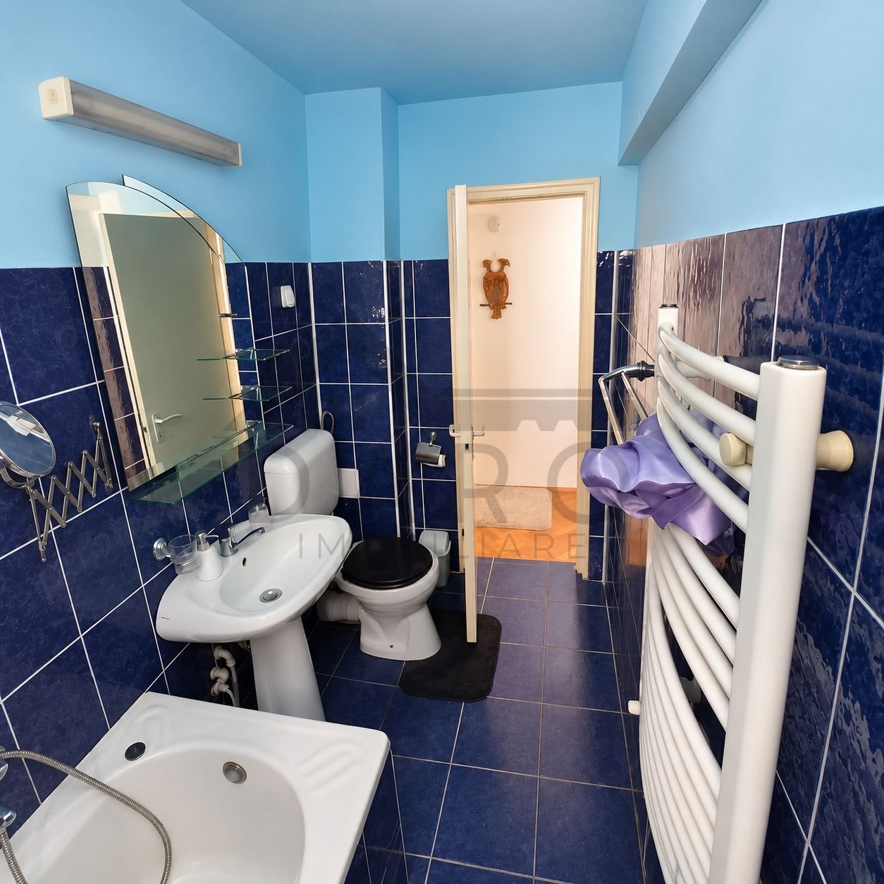 2a96048ffe634bd792d725e80ad943d8 Apartament de inchiriat