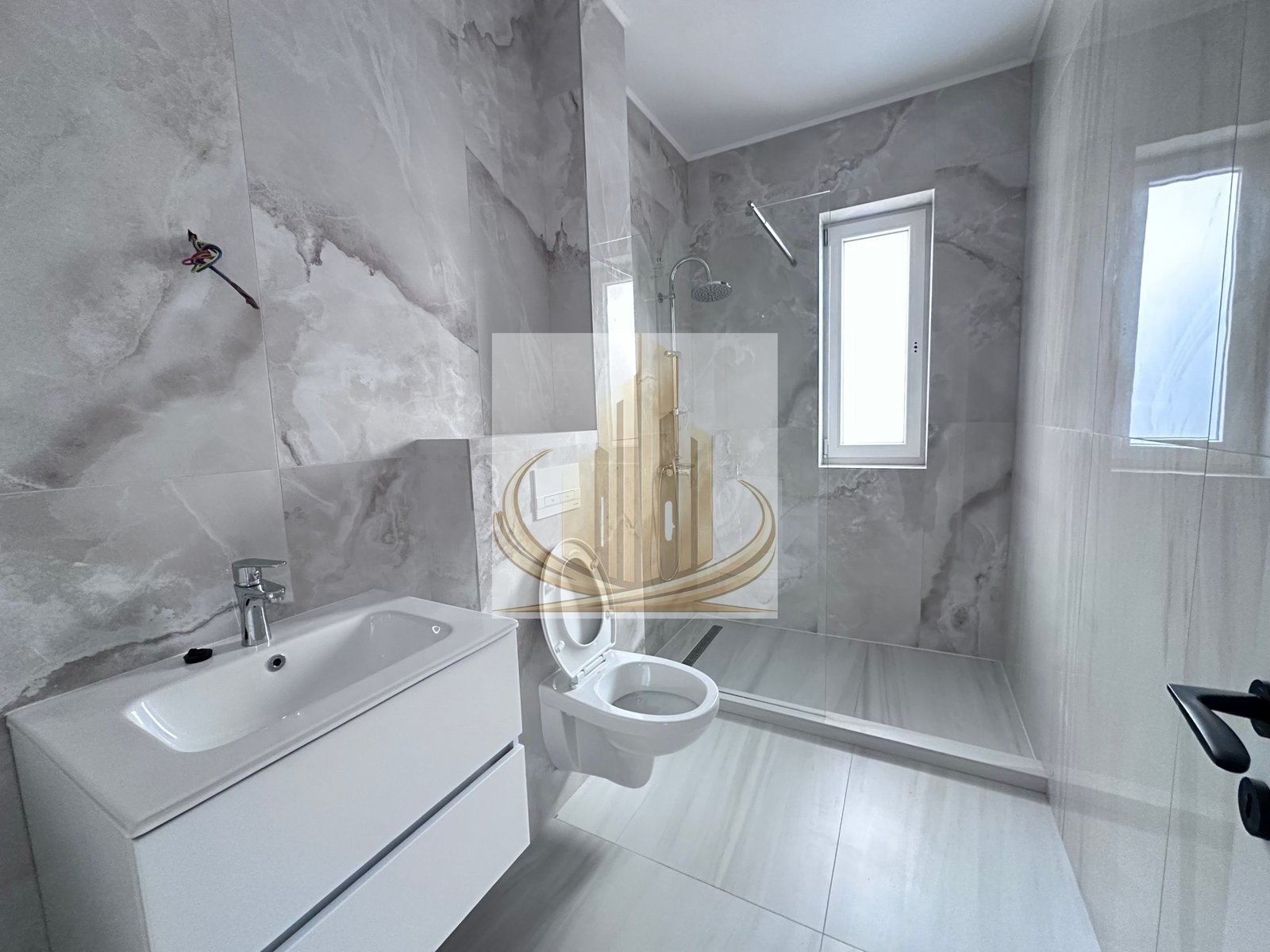 Apartament luminos de 58 mp