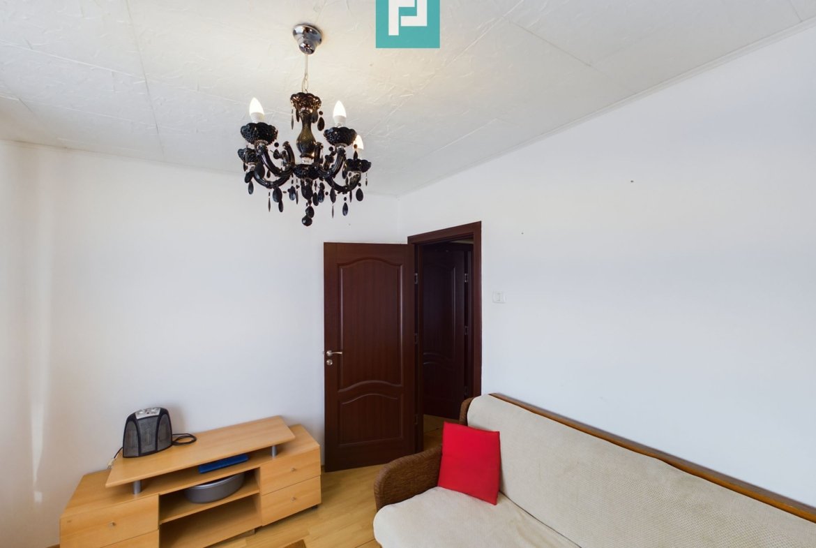 Apartament cu 3 camere de închiriat – Lebăda