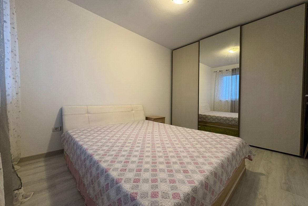 Apartament cu doua camere de inchiriat Sanpetru