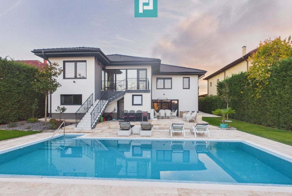 Casă de lux Oncea, piscină, 400 mp
