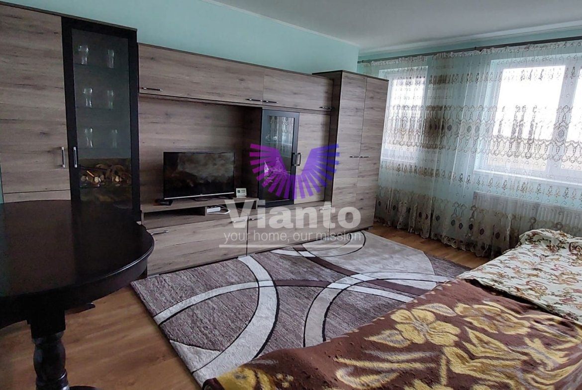 APARTAMENT DE INCHIRIAT 2 CAMERE/TURNISOR/400 E