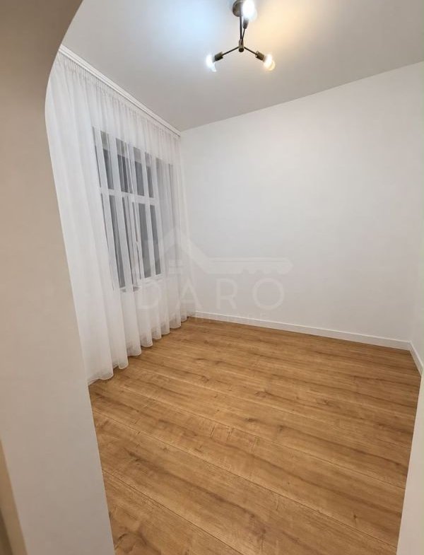 Apartament  complet renovată în inima orașului Târgu Mureș, Piața Trandafirilor