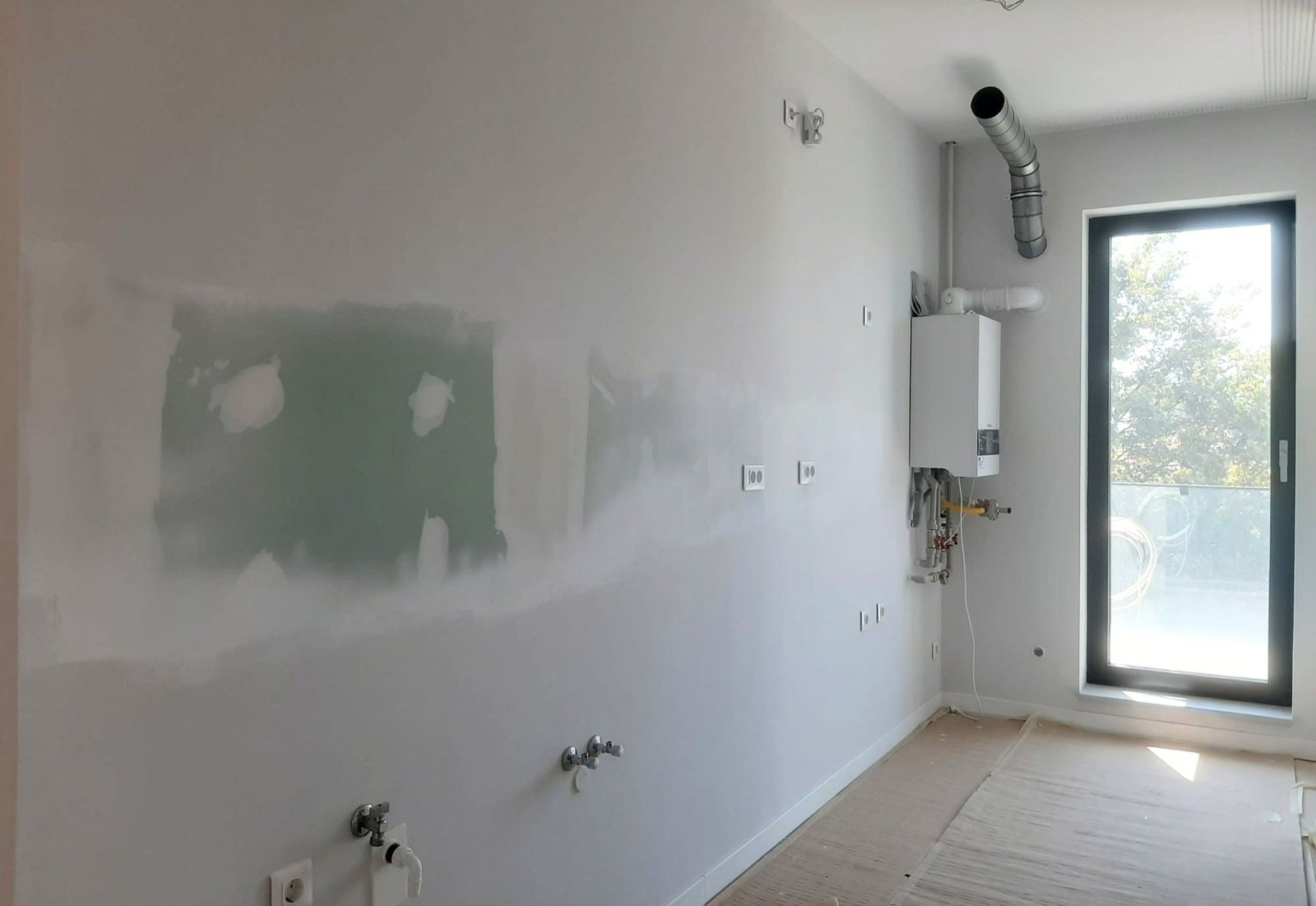 309036c3821d40e1bd77aa5ae6fee07c Vanzare Apartament modern cu 2 camere etaj 3 langa Petrom City